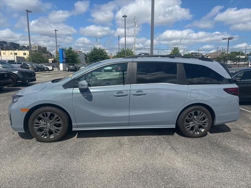 2025 Honda Odyssey Touring