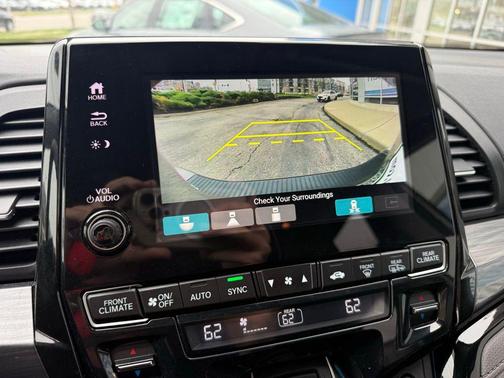 Pewter Metallic 2022 Honda Odyssey Elite