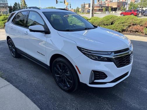 2022 Chevrolet Equinox FWD RS