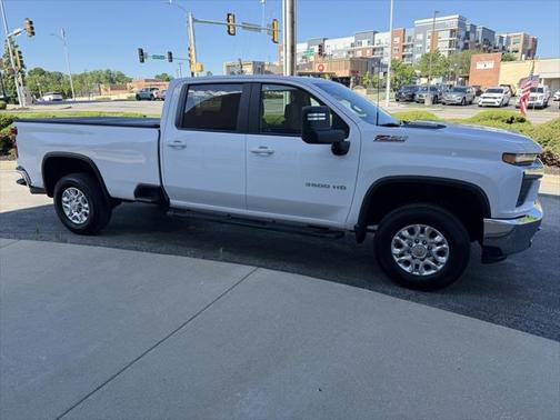 2023 Chevrolet Silverado 3500 LT