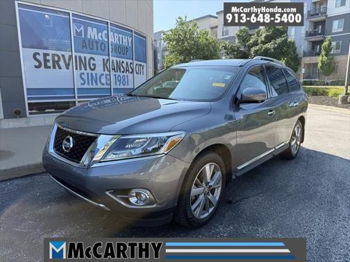 2016 Nissan Pathfinder Platinum