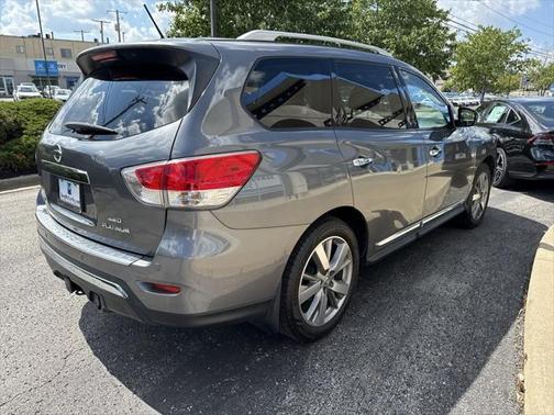 2016 Nissan Pathfinder Platinum