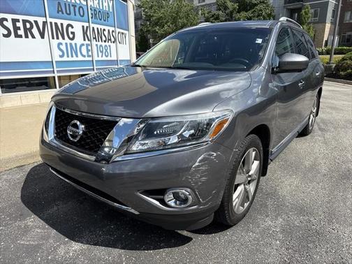 2016 Nissan Pathfinder Platinum