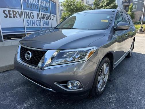 2016 Nissan Pathfinder Platinum