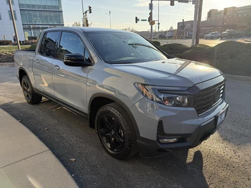 2022 Honda Ridgeline Black