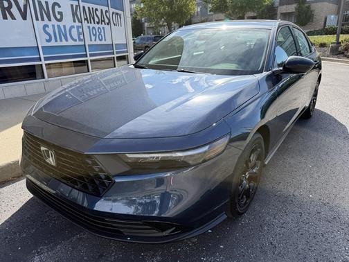 2025 Honda Accord Sport SE 1.5T