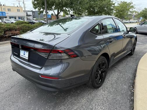 2025 Honda Accord Sport SE 1.5T