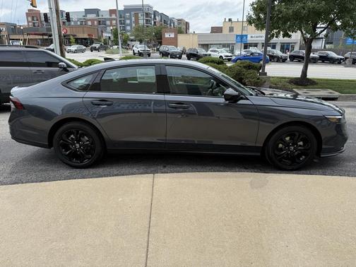 2025 Honda Accord Sport SE 1.5T