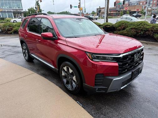 Radiant Red 2026 Honda Pilot Touring 8-Passenger