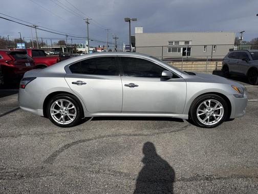 2012 Nissan Maxima S