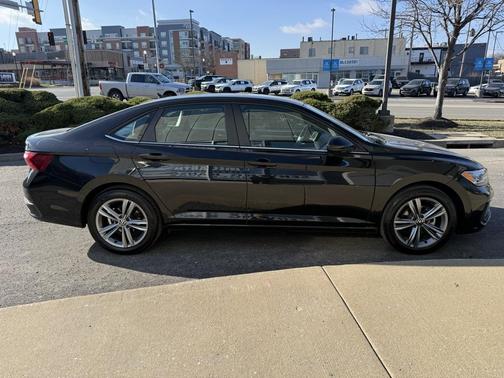 2024 Volkswagen Jetta 1.5T SE