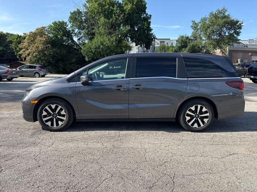 Gray 2025 Honda Odyssey EX-L