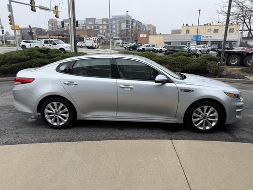 2016 Kia Optima EX