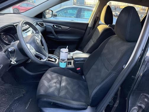 2014 Nissan Rogue SV