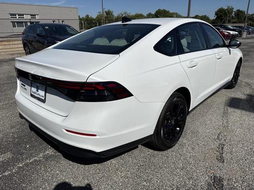 2025 Honda Accord Sport SE 1.5T