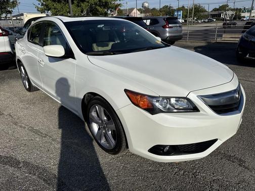 2013 Acura ILX 2.0L Technology