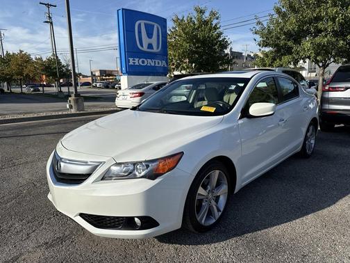 2013 Acura ILX 2.0L Technology