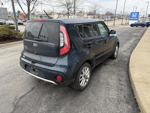 2017 Kia Soul +