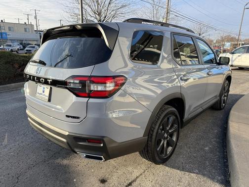 2025 Honda Pilot Sport