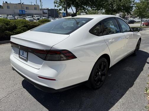 2025 Honda Accord Sport SE 1.5T