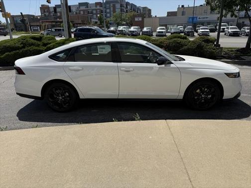 2025 Honda Accord Sport SE 1.5T