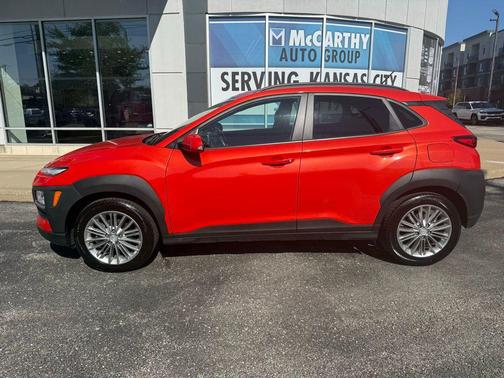 Sunset Orange 2020 Hyundai KONA SEL