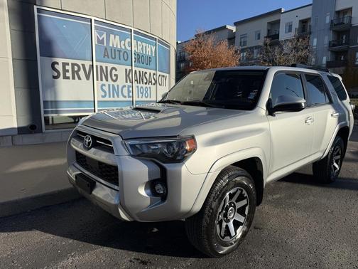 2024 Toyota 4Runner TRD Off Road