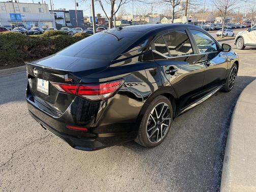2025 Nissan Sentra SR