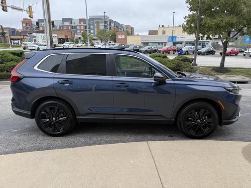2025 Honda CR-V Hybrid Sport Touring AWD