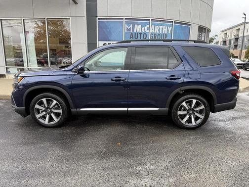 2025 Honda Pilot Touring 8-Passenger