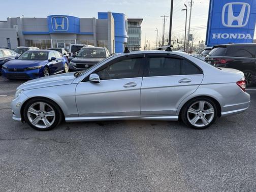 2010 Mercedes-Benz C-Class Sport