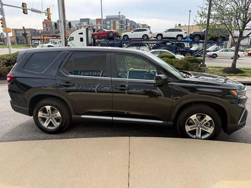 Crystal Black Pearl 2025 Honda Pilot EX-L