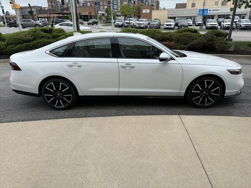 2025 Honda Accord Hybrid Touring