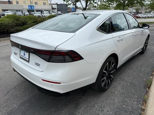 2025 Honda Accord Hybrid Touring