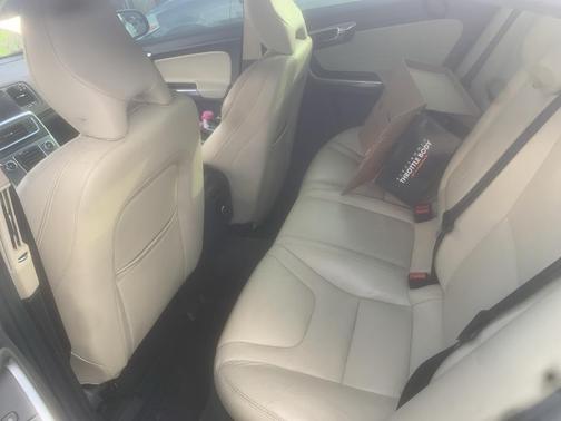 2017 Volvo S60 T5 Dynamic