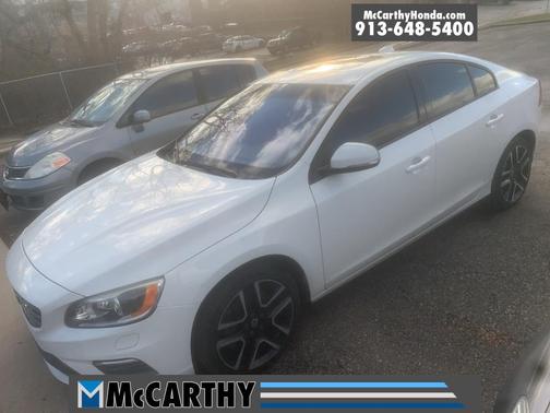 2017 Volvo S60 T5 Dynamic