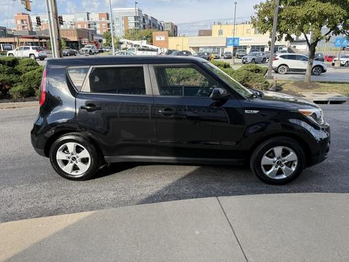 2018 Kia Soul Base
