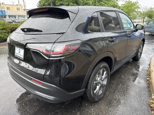 2026 Honda HR-V LX