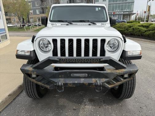 2021 Jeep Gladiator Overland