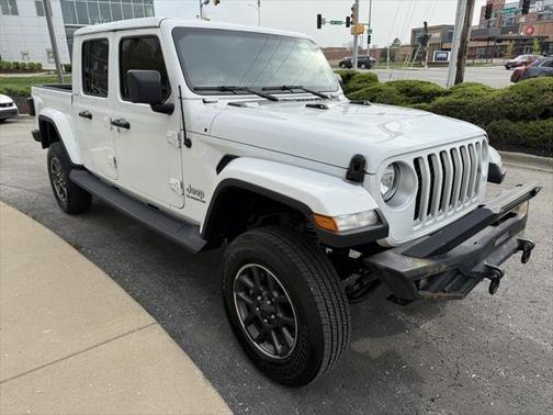 2021 Jeep Gladiator Overland
