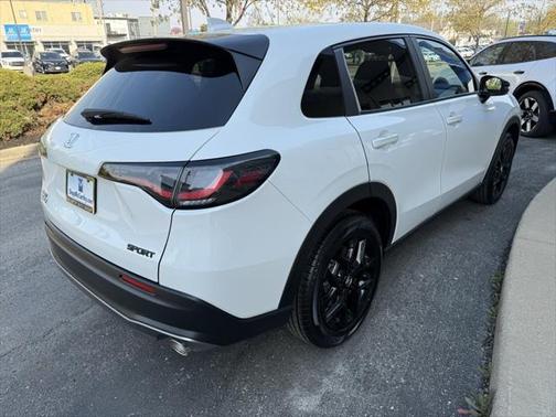 2025 Honda HR-V LX