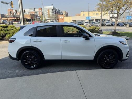 2025 Honda HR-V LX