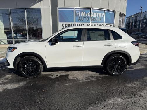 2026 Honda HR-V 2WD Sport