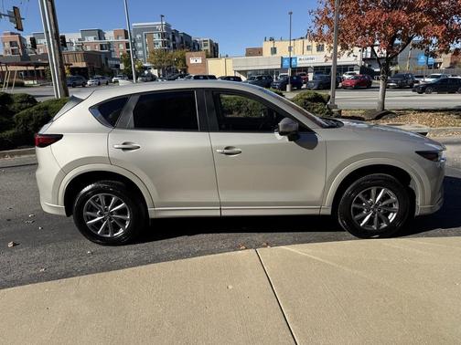 2025 Mazda CX-5 2.5 S Select Package