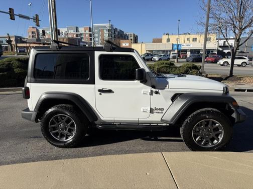 2020 Jeep Wrangler Sport