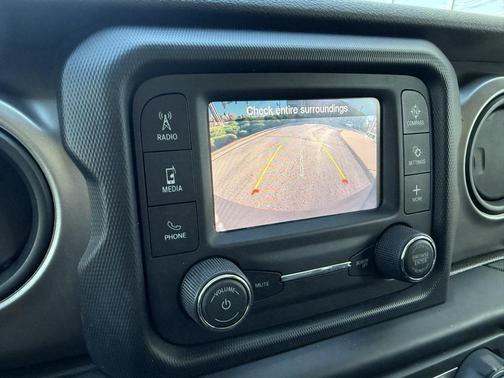 2020 Jeep Wrangler Sport