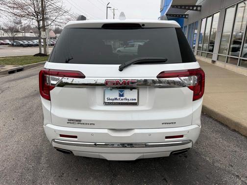 2021 GMC Acadia Denali