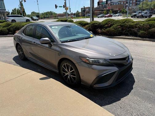Predawn Gray Mica 2021 Toyota Camry SE