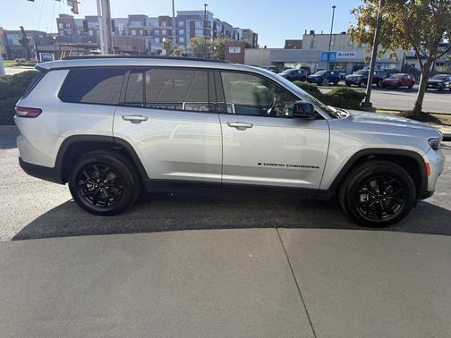 2024 Jeep Grand Cherokee L Altitude