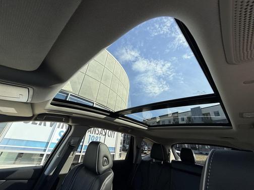 2026 Acura MDX Advance Package